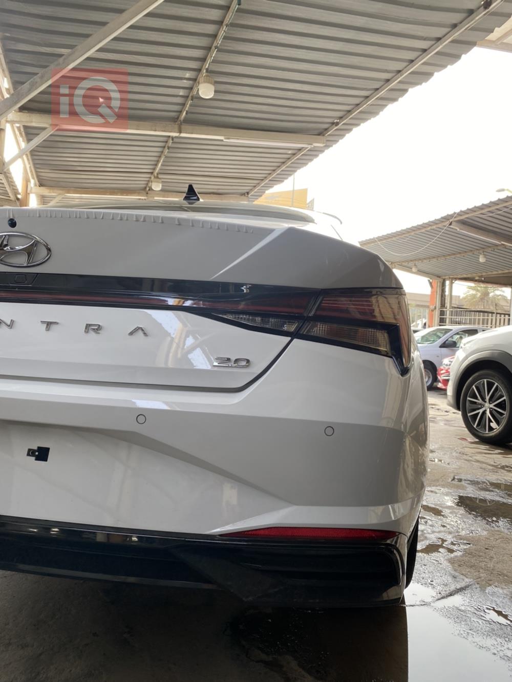 هیوندای ئەلەنترا